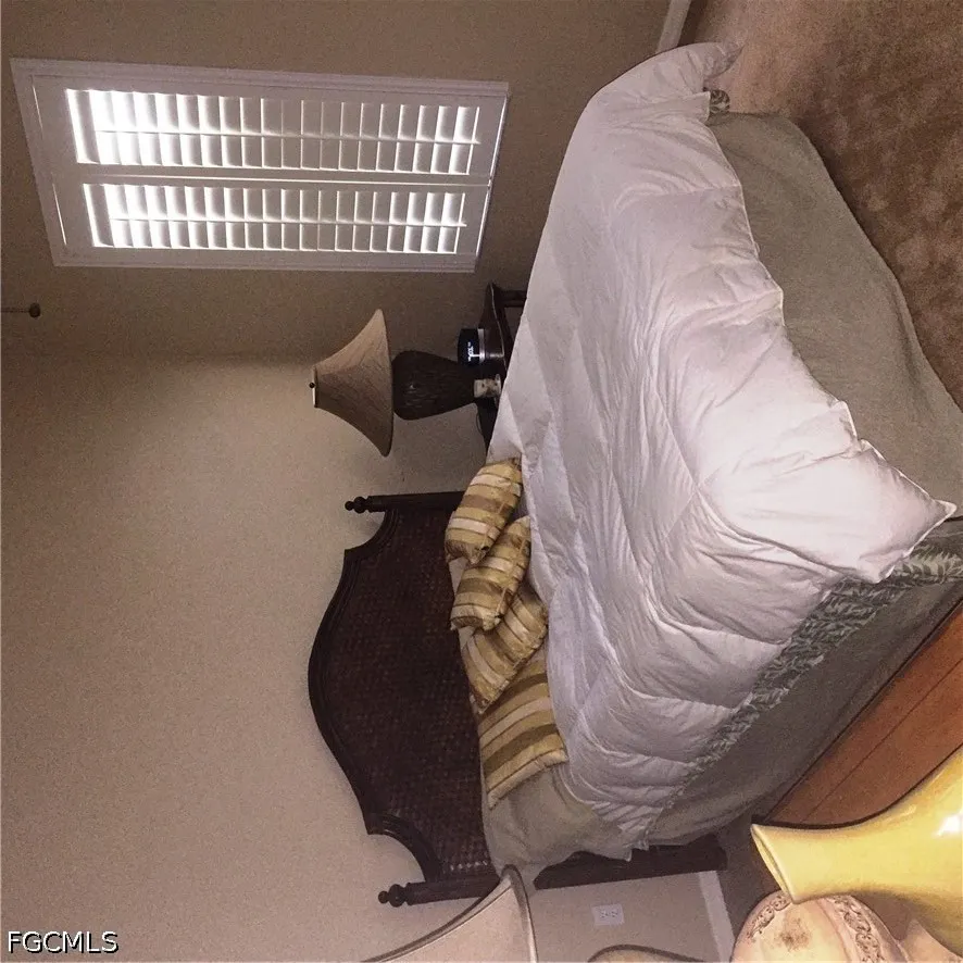 Goldenrod Lane #103 Alva, FL 33920
