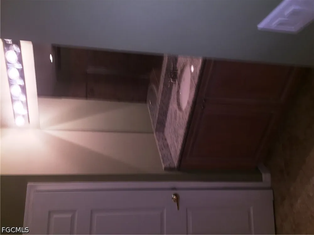 Goldenrod Lane #103 Alva, FL 33920