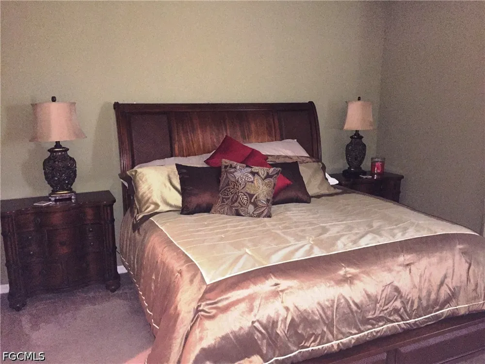 Goldenrod Lane #103 Alva, FL 33920