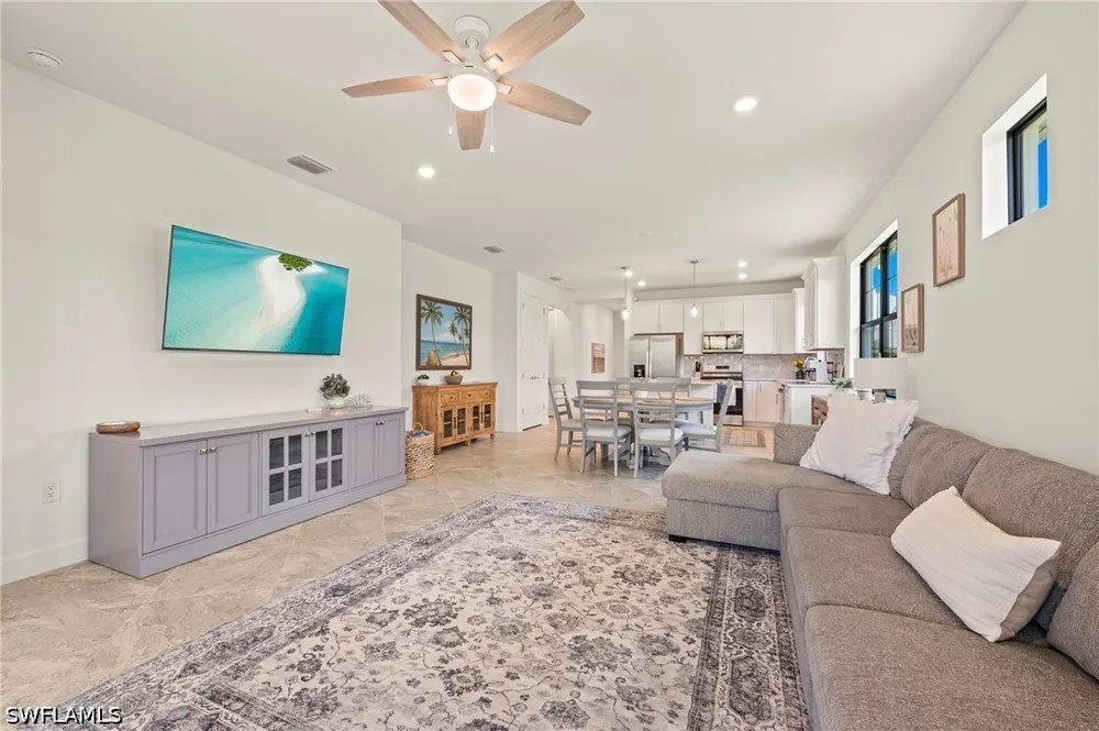 Caravita Lane Fort Myers, FL 33913