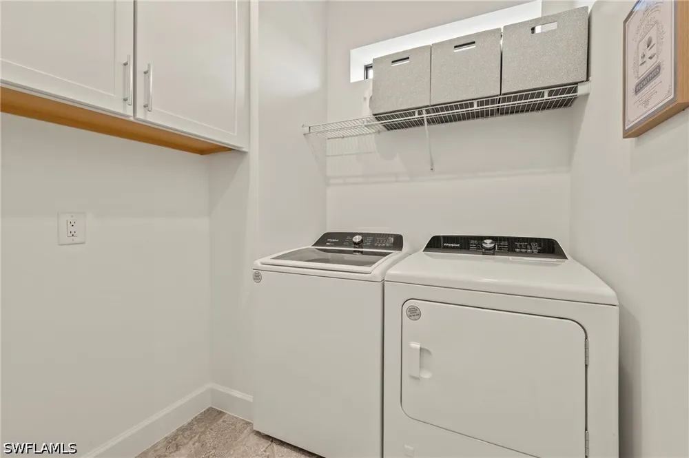 Caravita Lane Fort Myers, FL 33913