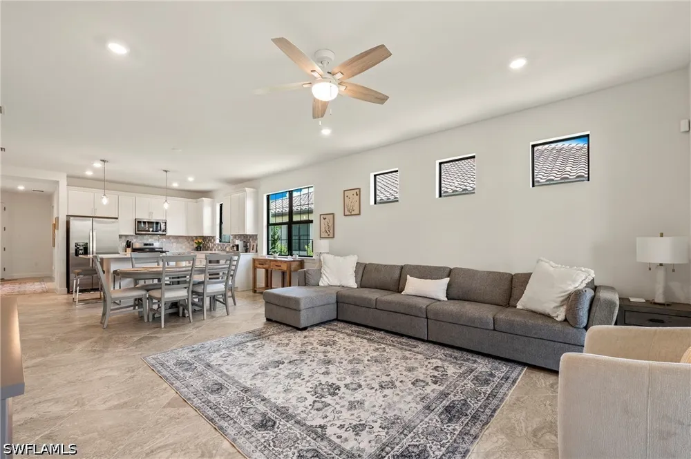 Caravita Lane Fort Myers, FL 33913