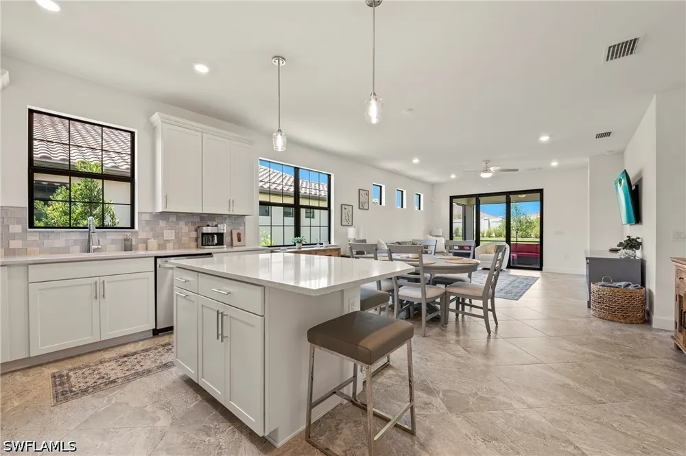 Caravita Lane Fort Myers, FL 33913