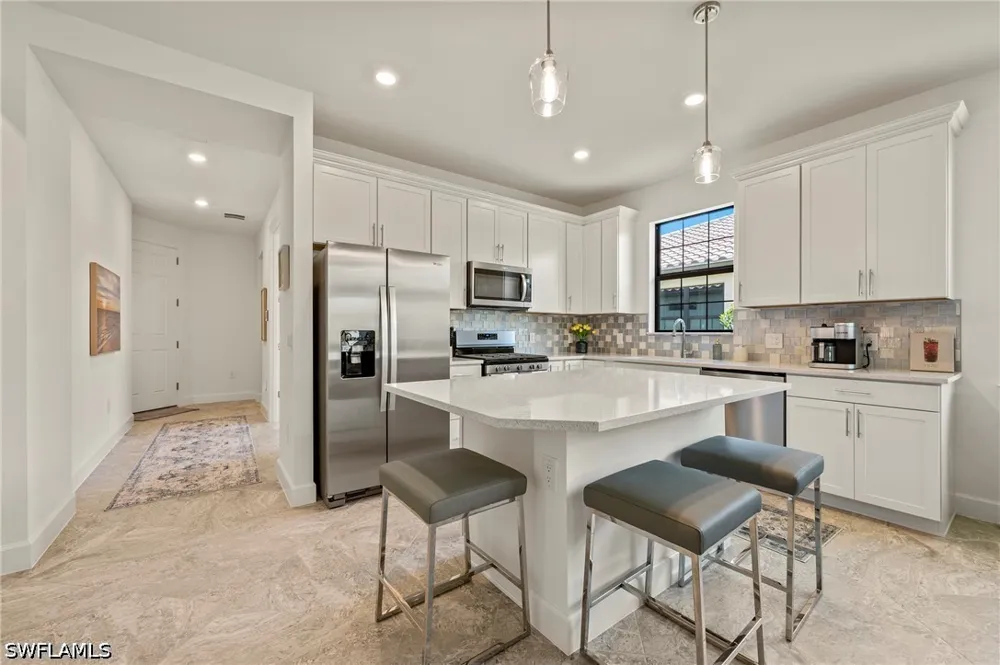 Caravita Lane Fort Myers, FL 33913