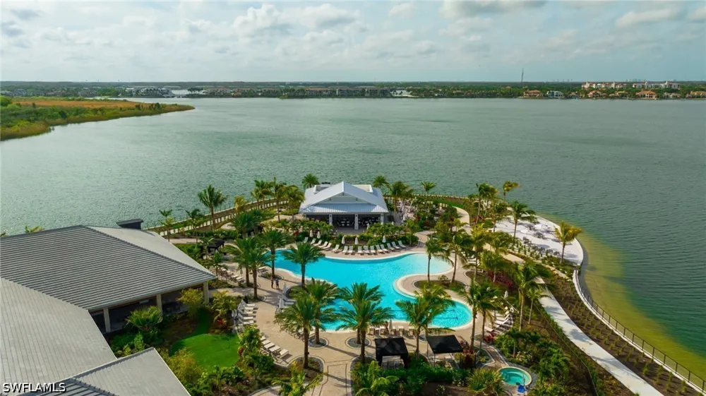 Caravita Lane Fort Myers, FL 33913