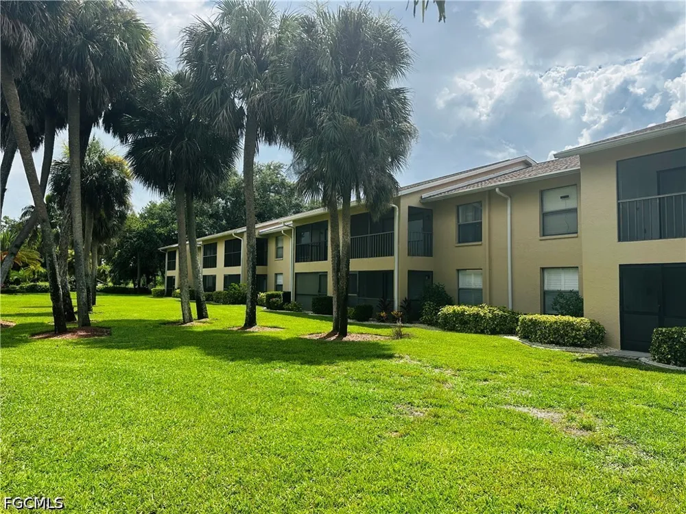 Moonraker Court #209 North Fort Myers, FL 33917
