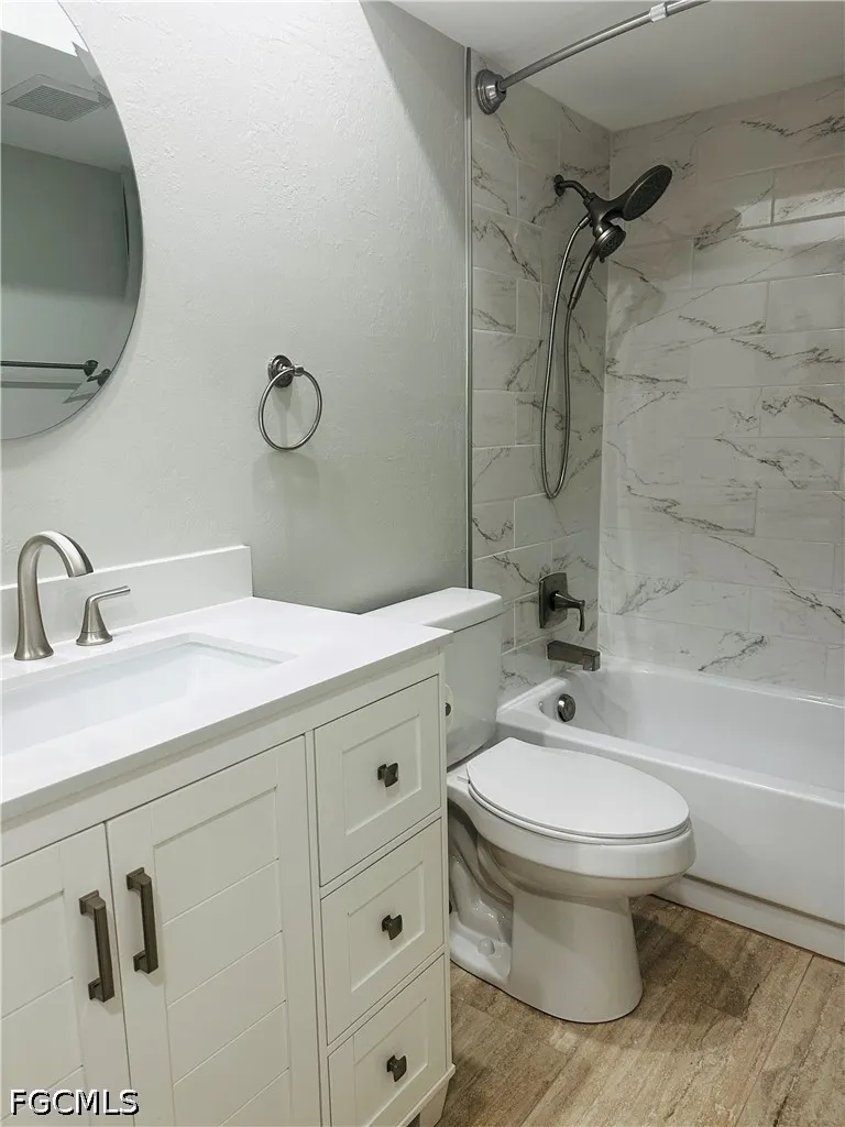Moonraker Court #209 North Fort Myers, FL 33917