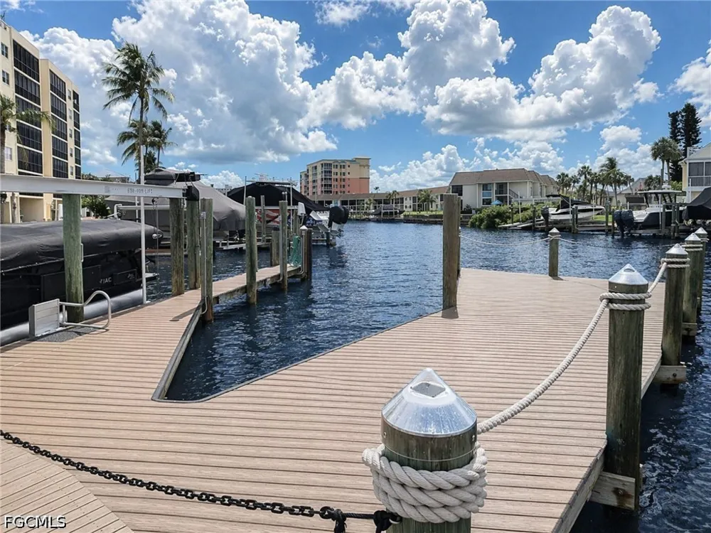 Bay Beach Lane Fort Myers Beach, FL 33931