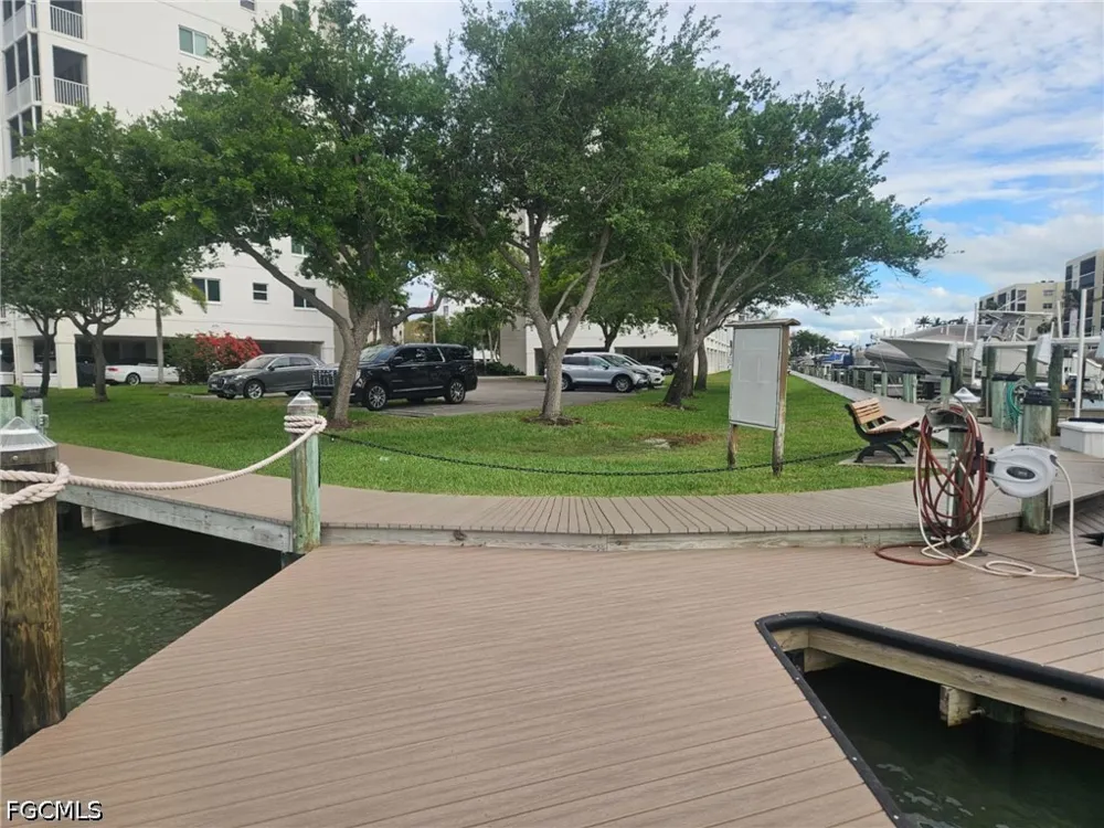 Bay Beach Lane Fort Myers Beach, FL 33931