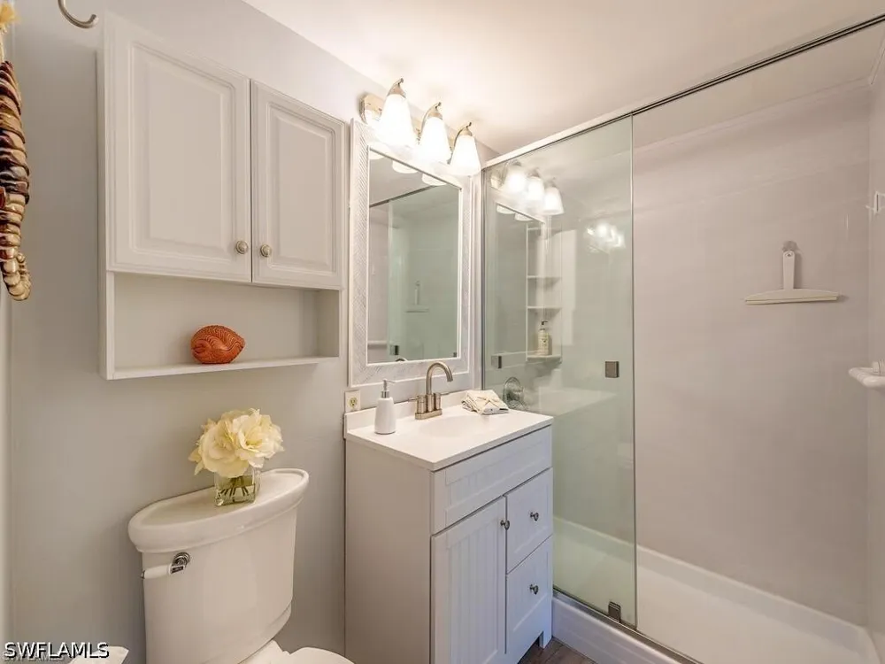 Bluebill Avenue #709 Naples, FL 34108