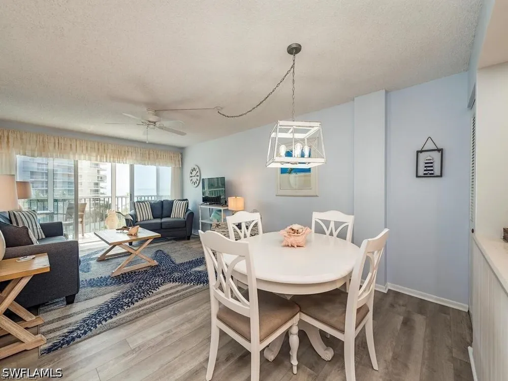 Bluebill Avenue #709 Naples, FL 34108
