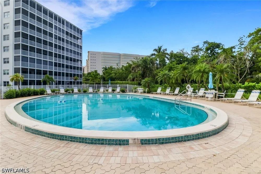 Bluebill Avenue #709 Naples, FL 34108