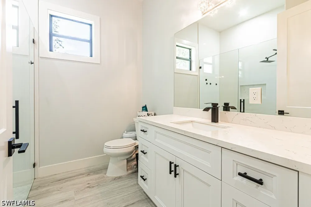 2nd Avenue SE Naples, FL 34117