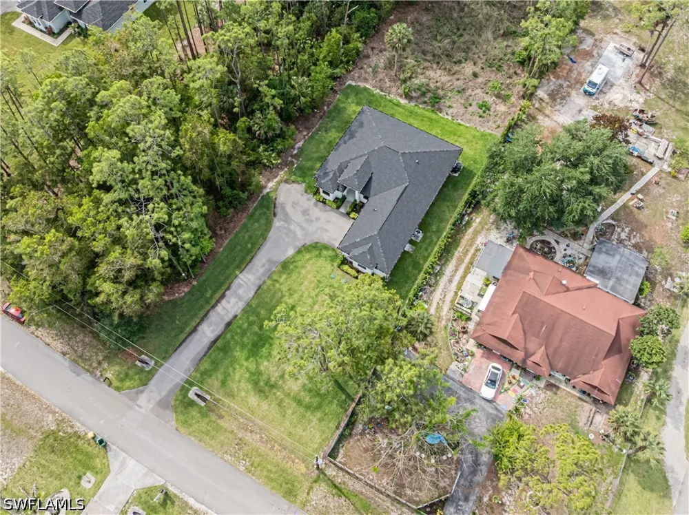 2nd Avenue SE Naples, FL 34117