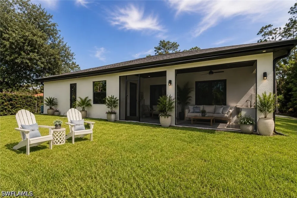 2nd Avenue SE Naples, FL 34117