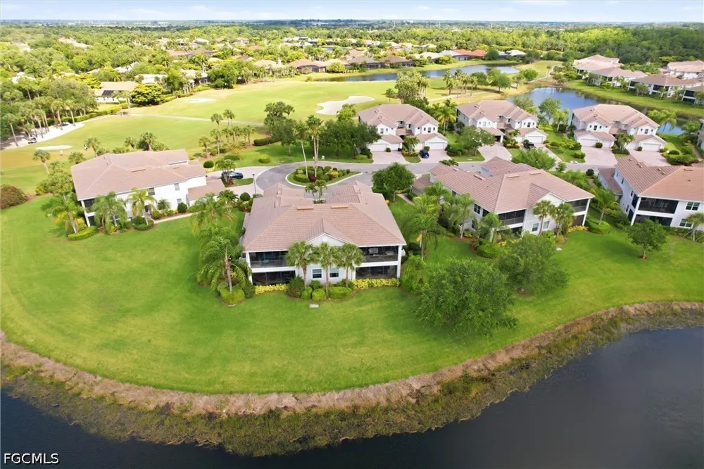 Pebblebrook Point Circle #101 Fort Myers, FL 33905