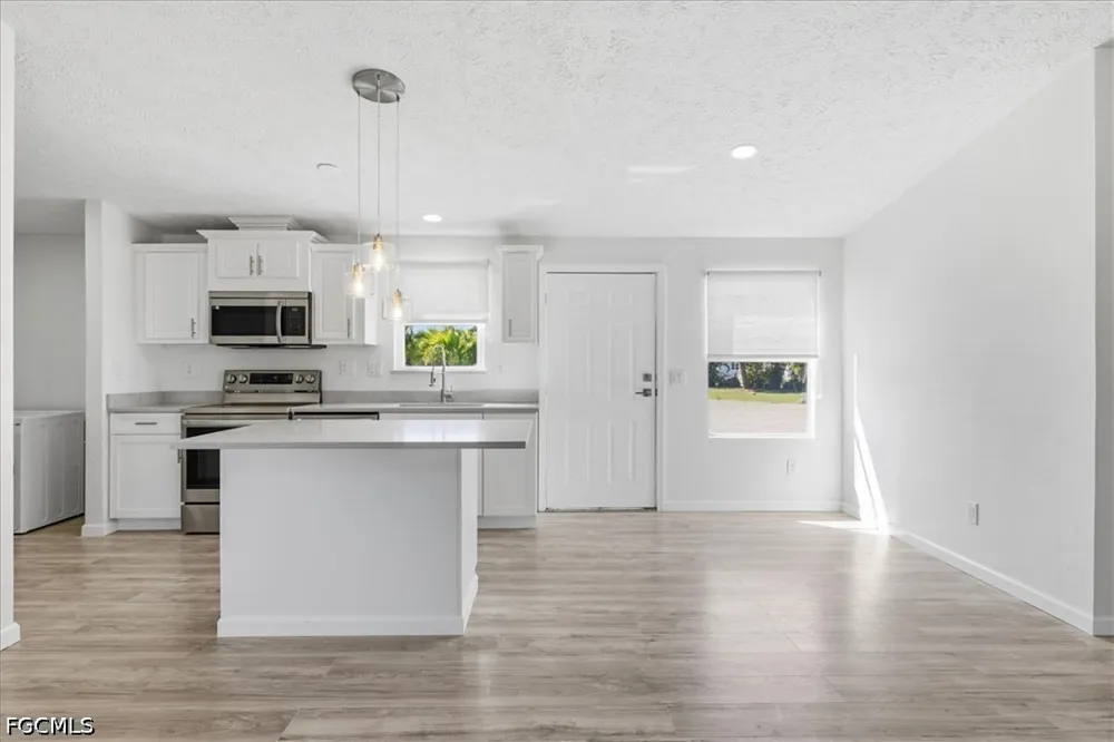 Chippewa Trail Fort Myers Beach, FL 33931