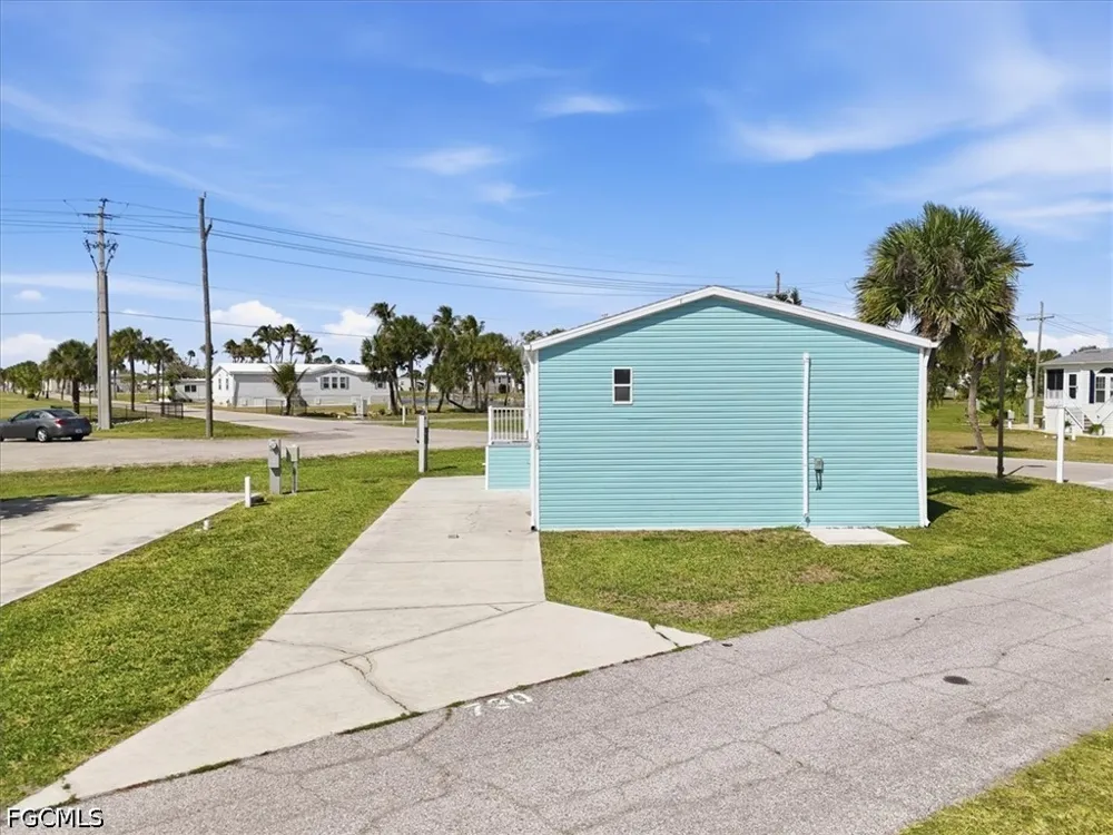 Chippewa Trail Fort Myers Beach, FL 33931
