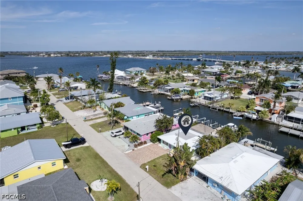 Bridgeview Street Matlacha, FL 33993
