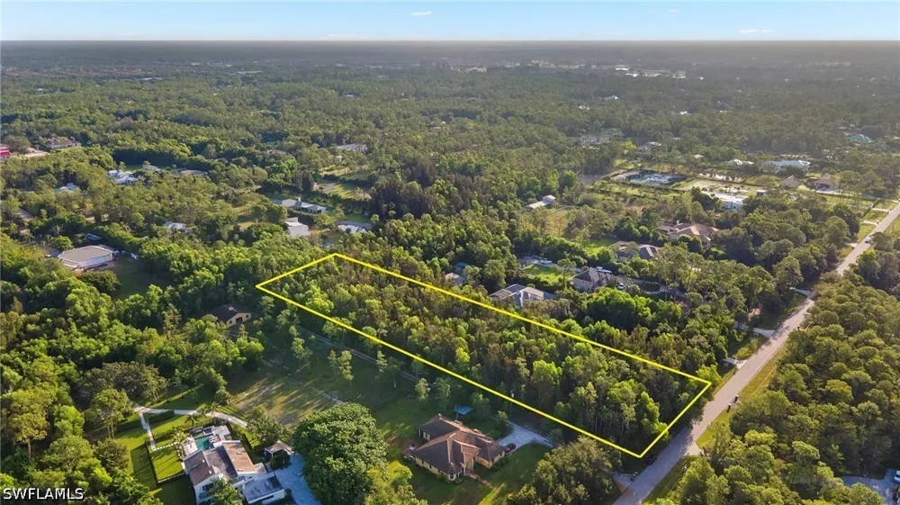 Bottlebrush Lane Naples, FL 34109