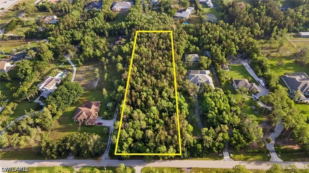 Bottlebrush Lane Naples, FL 34109
