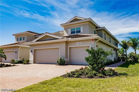 Pebblebrook Ridge Court #102