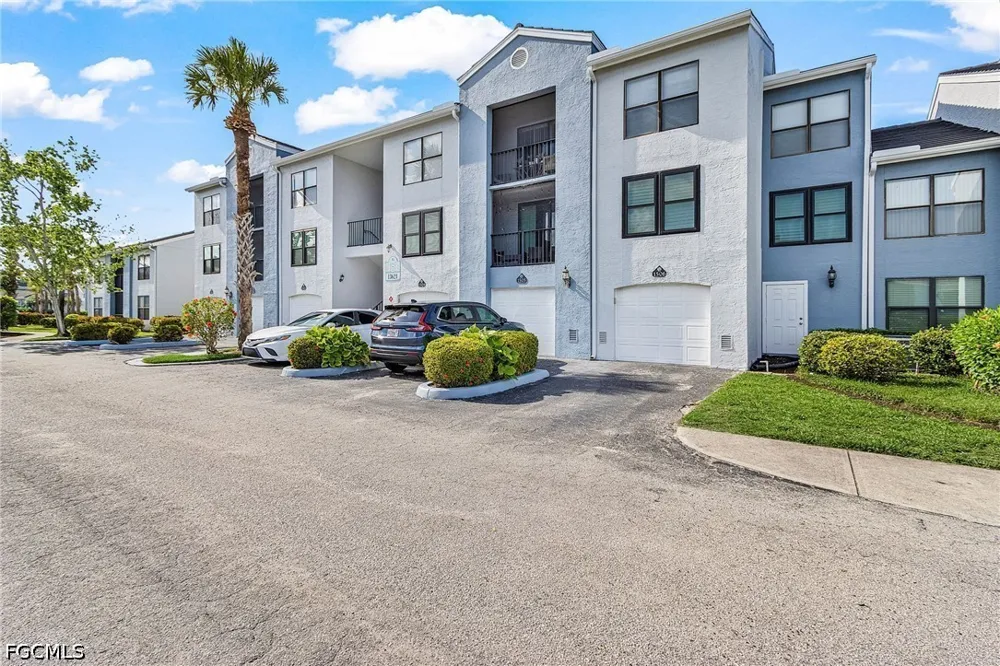 Eagle Ridge Drive #1517 Fort Myers, FL 33912