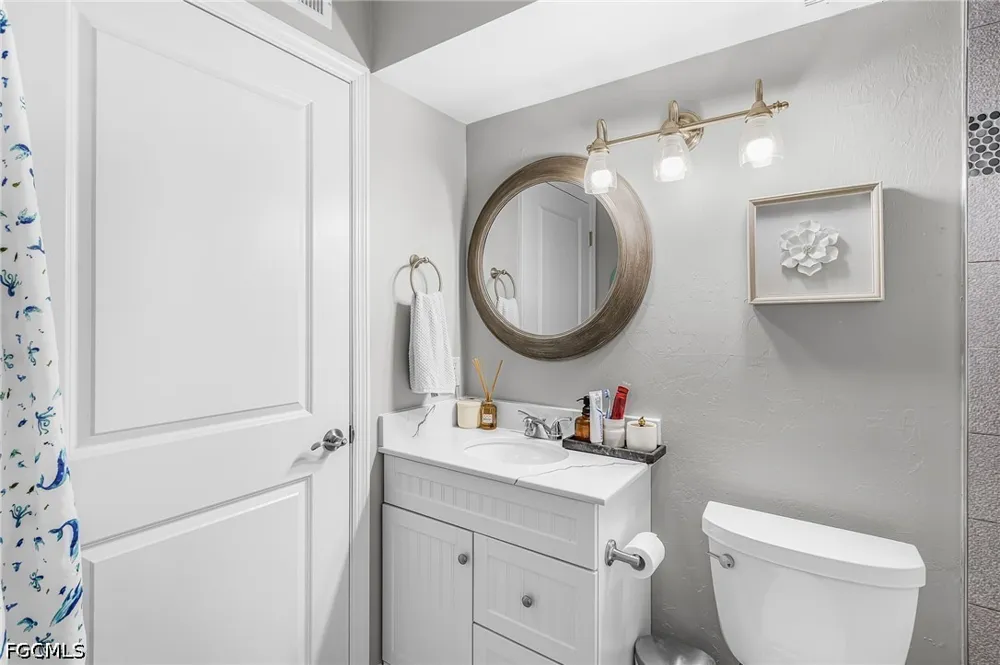 Eagle Ridge Drive #1517 Fort Myers, FL 33912
