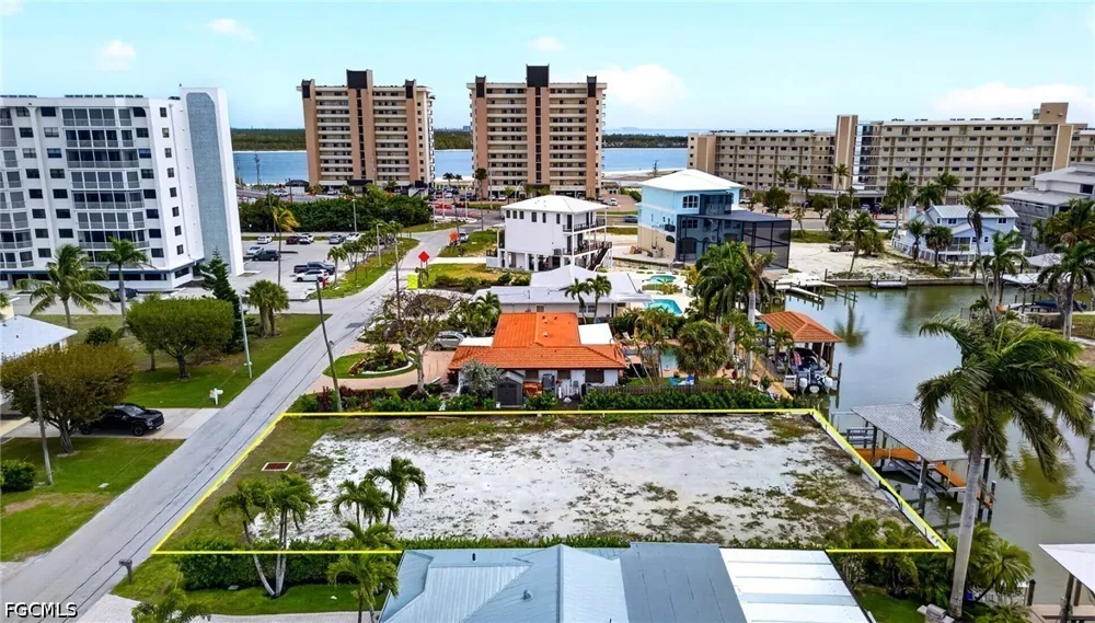 Estrellita Drive Fort Myers Beach, FL 33931