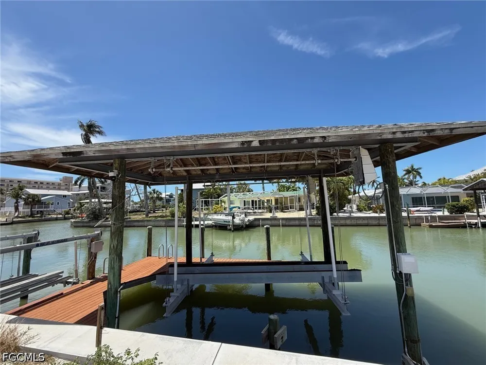 Estrellita Drive Fort Myers Beach, FL 33931