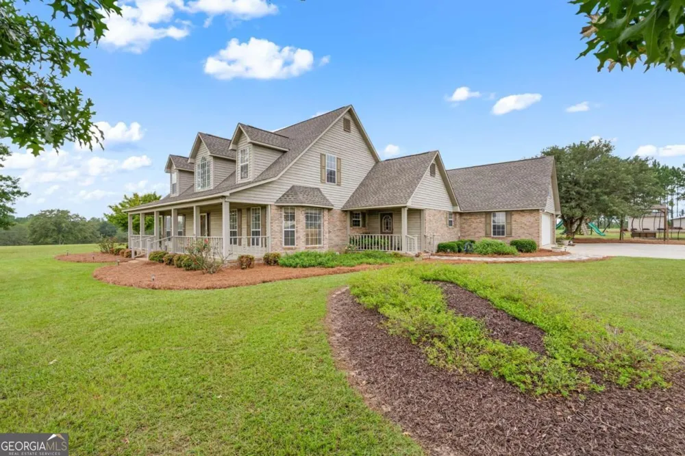 375 Dasher ST Lyons, GA 30436