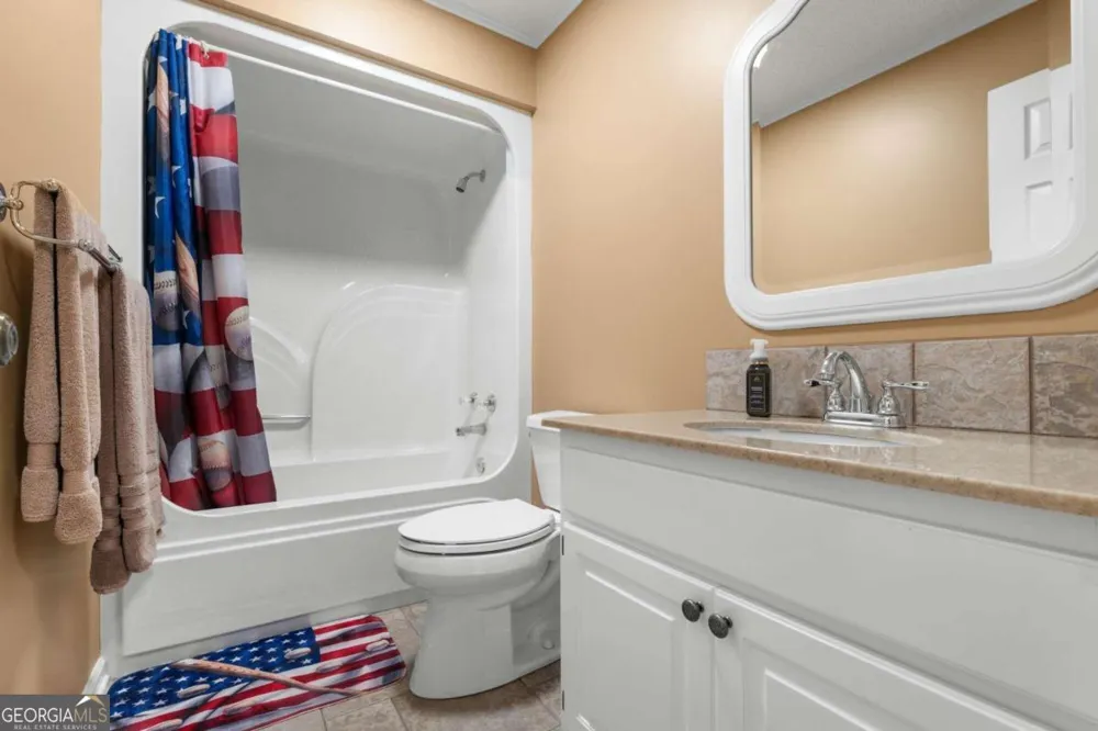 375 Dasher ST Lyons, GA 30436