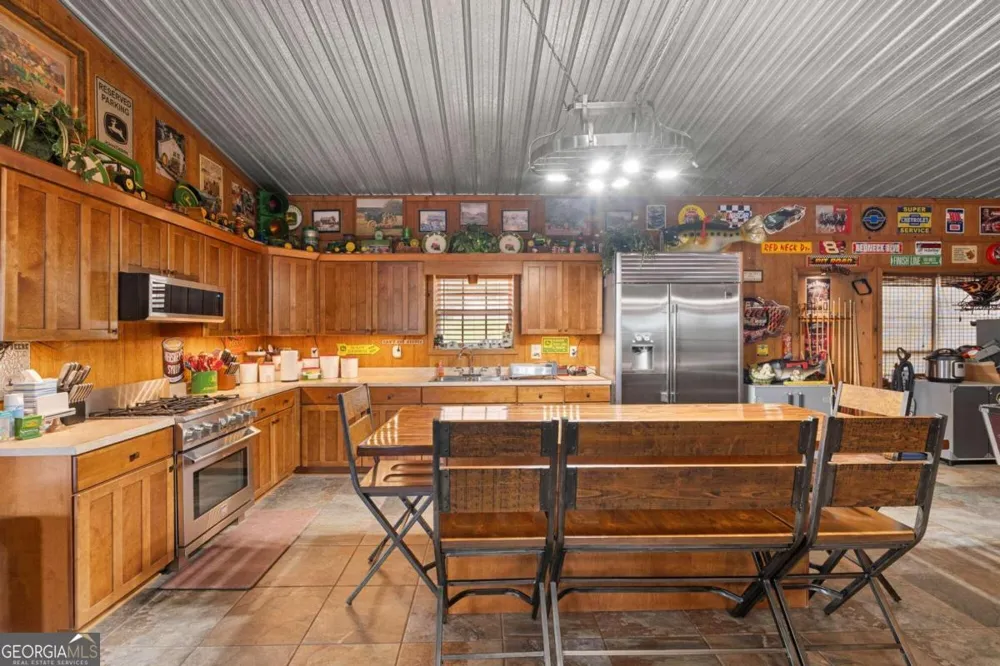 375 Dasher ST Lyons, GA 30436