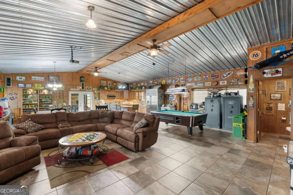 375 Dasher ST Lyons, GA 30436