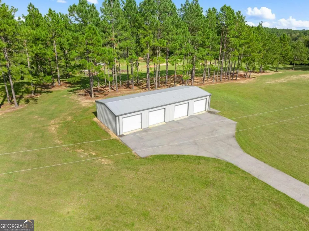 375 Dasher ST Lyons, GA 30436
