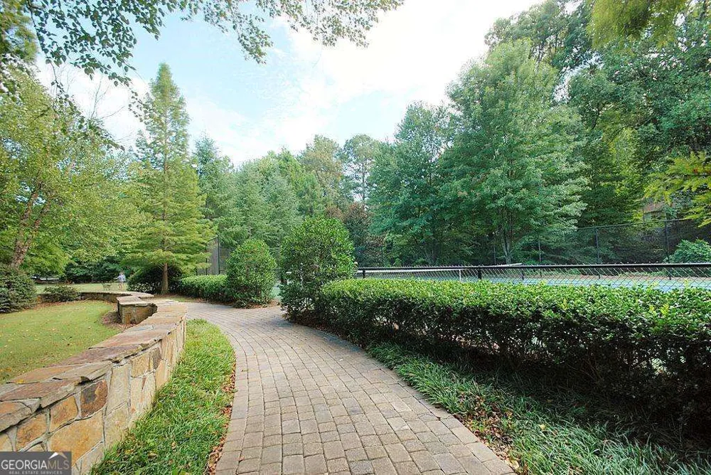 1128 Westchester RDG NE Brookhaven, GA 30329