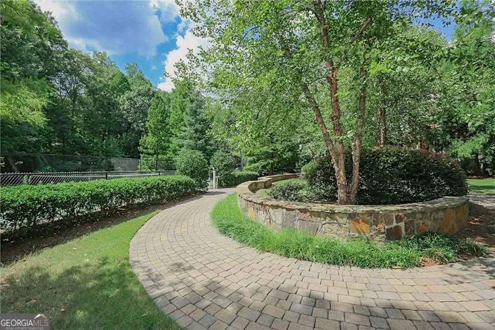 1128 Westchester RDG NE Brookhaven, GA 30329