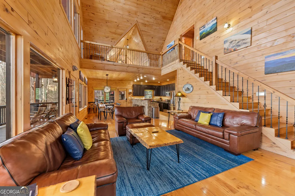176 Katahdin DR Mineral Bluff, GA 30559