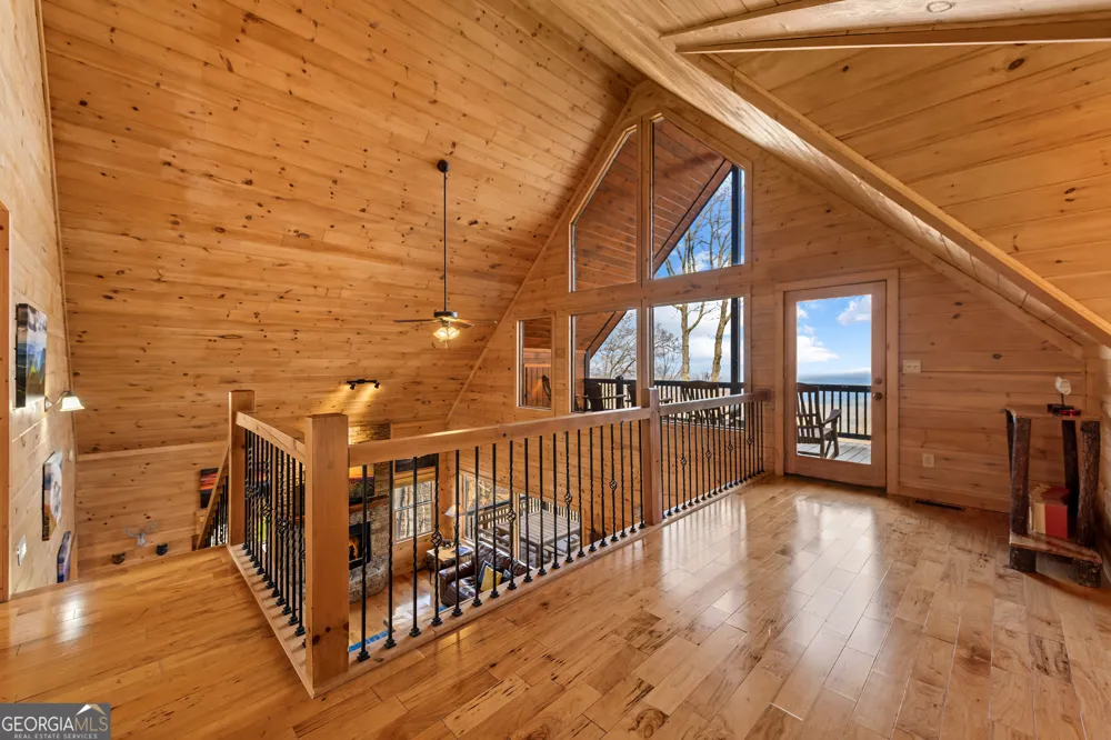 176 Katahdin DR Mineral Bluff, GA 30559