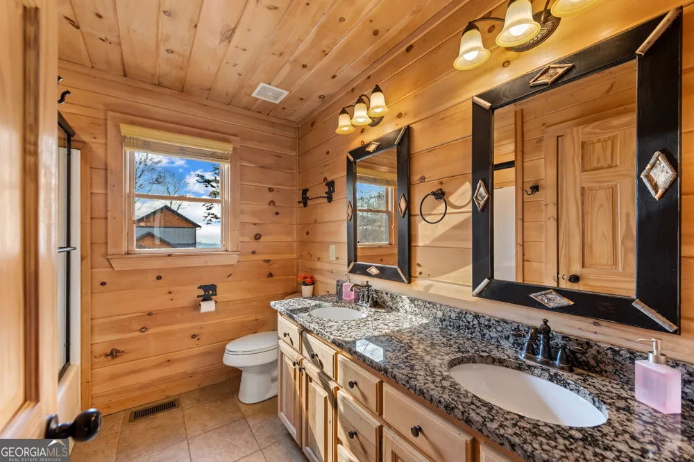 176 Katahdin DR Mineral Bluff, GA 30559