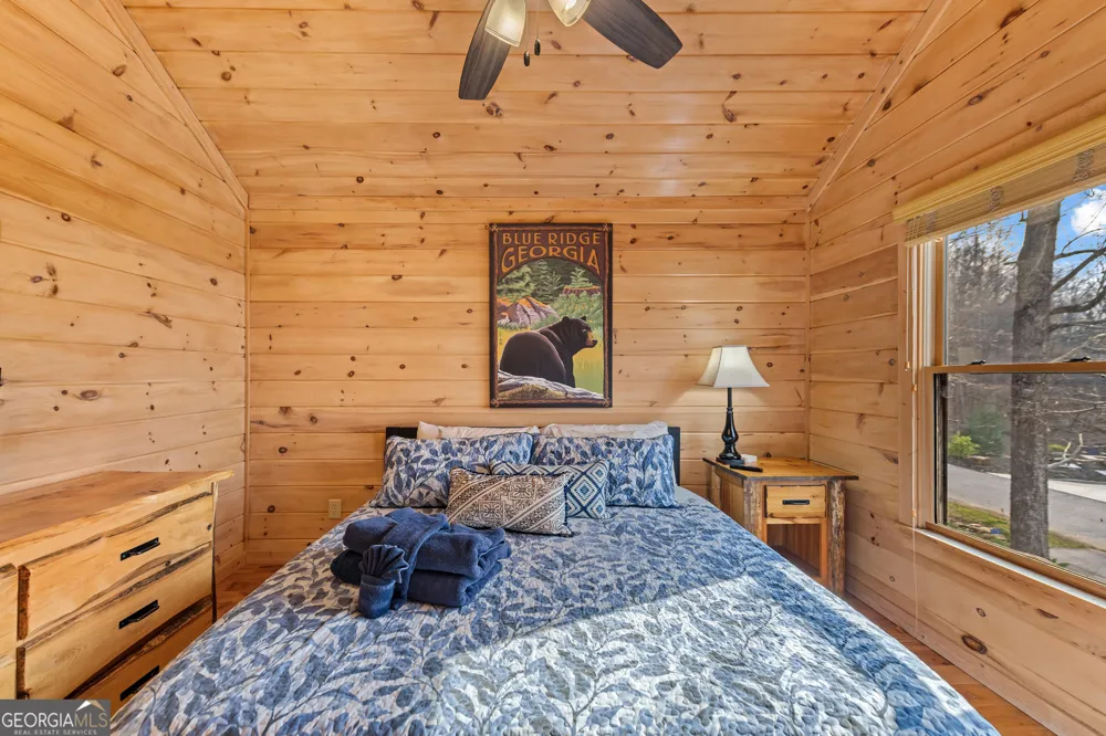176 Katahdin DR Mineral Bluff, GA 30559