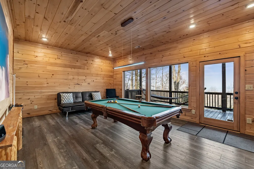 176 Katahdin DR Mineral Bluff, GA 30559