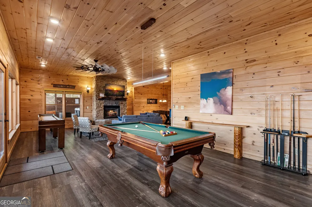176 Katahdin DR Mineral Bluff, GA 30559