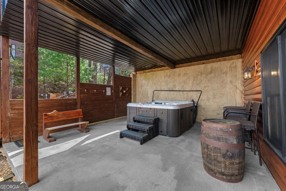 176 Katahdin DR Mineral Bluff, GA 30559