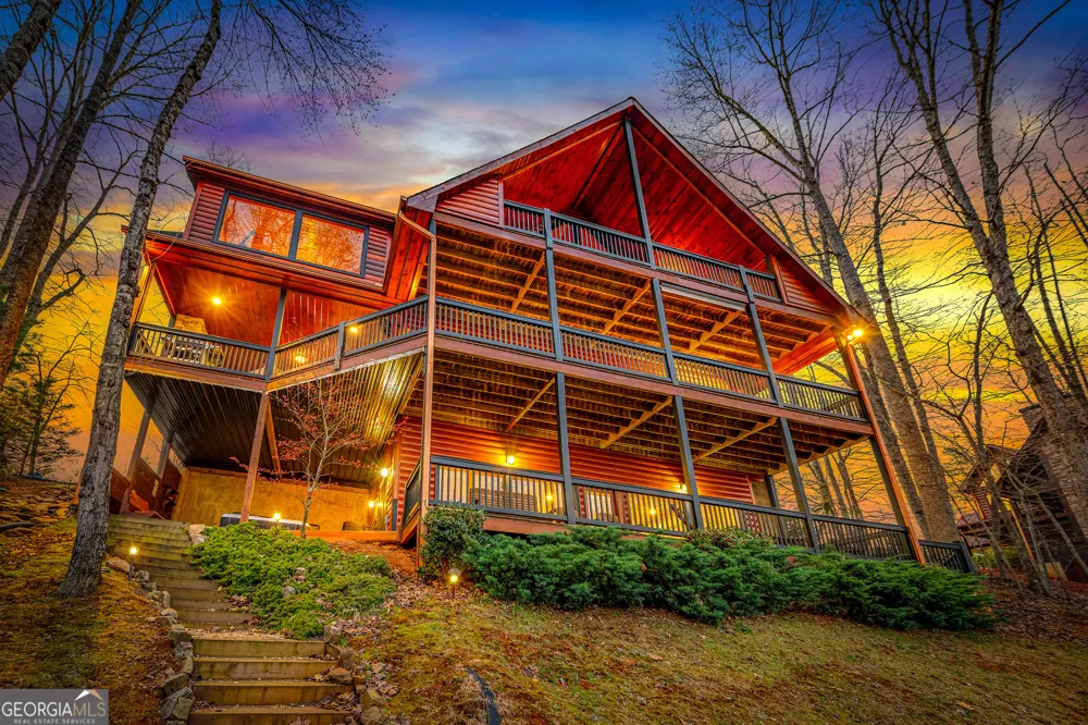 176 Katahdin DR Mineral Bluff, GA 30559