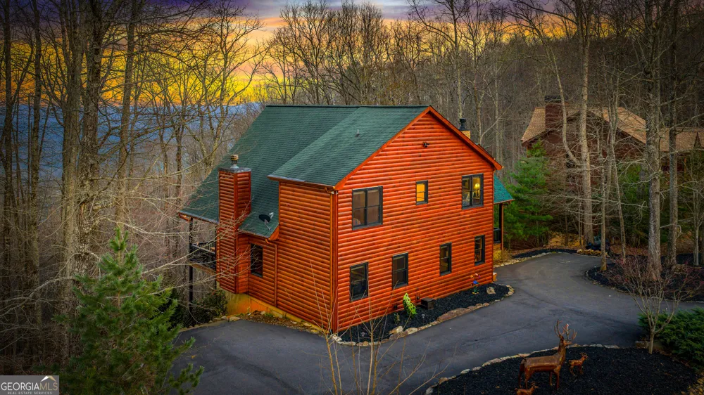 176 Katahdin DR Mineral Bluff, GA 30559