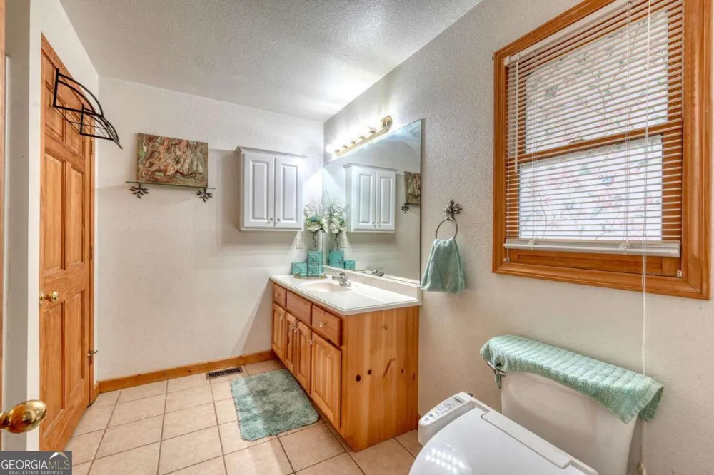 694 Hilltop RD Murphy, NC 28906