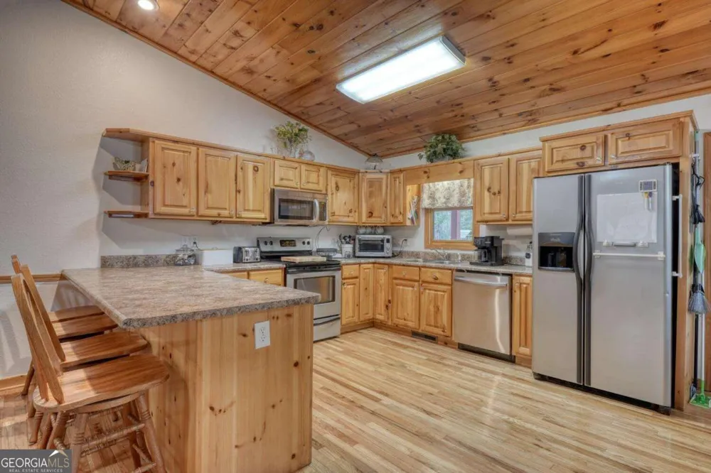 694 Hilltop RD Murphy, NC 28906