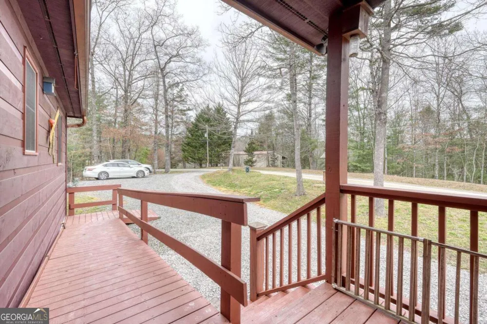 694 Hilltop RD Murphy, NC 28906