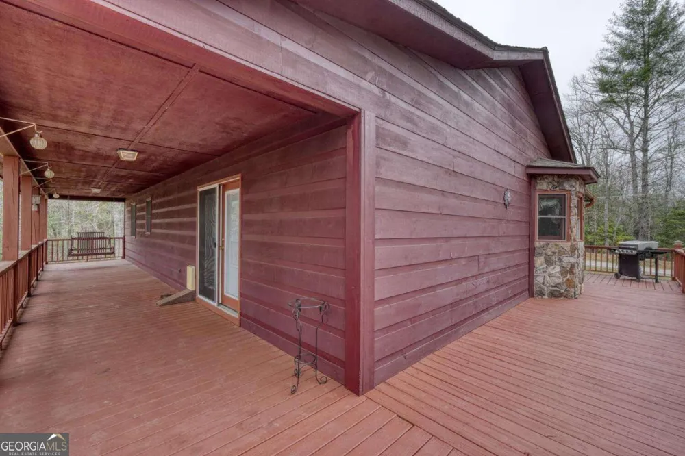 694 Hilltop RD Murphy, NC 28906